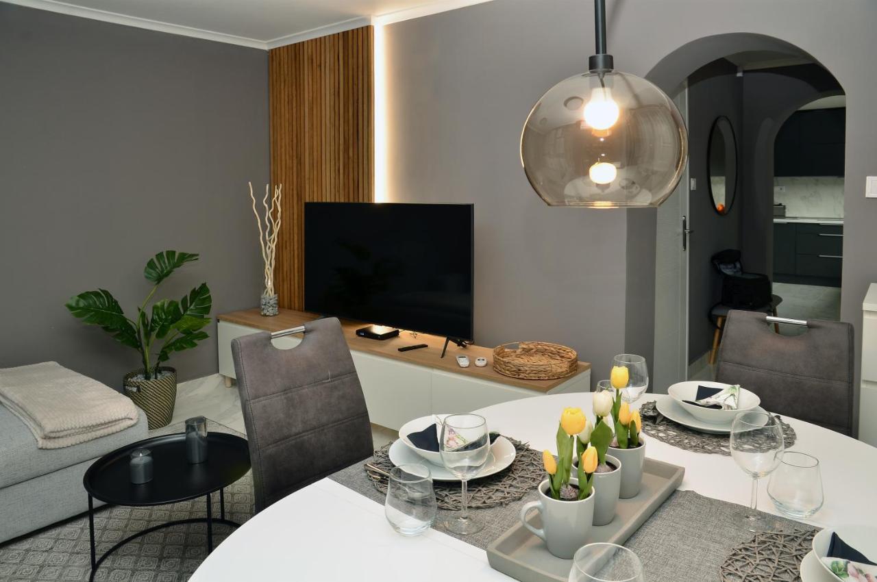 Bence Castle House Apartment Eger Exterior photo